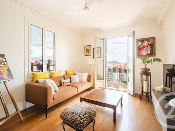 Appartement 2 pièces 55 m²