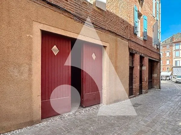 Parking/box 45 m² ALBI