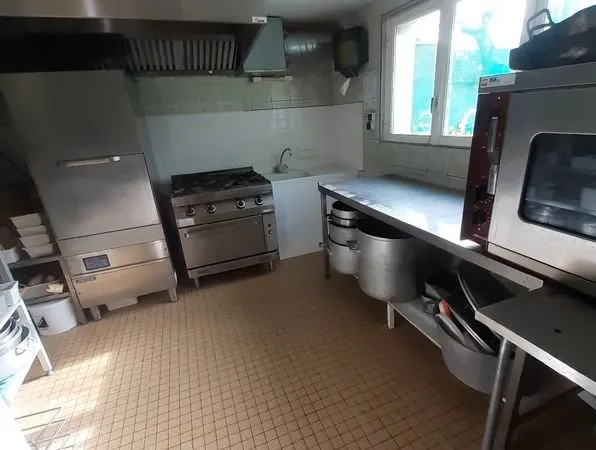 Commerce Vente Aurillac   60000€