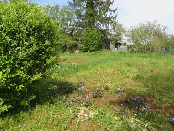 Terrain 520 m²