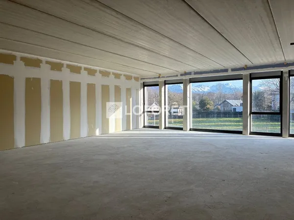 Bureaux 107 m²