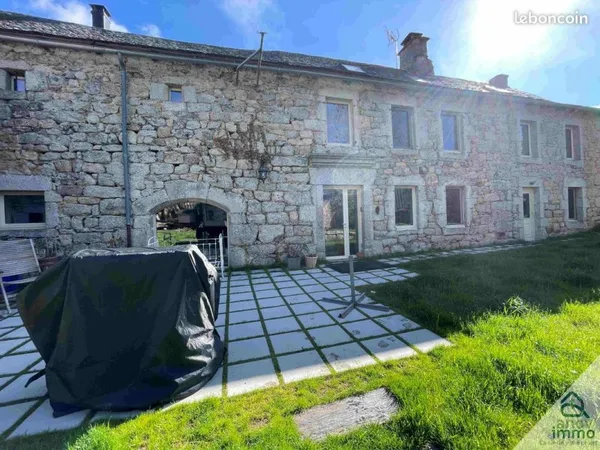 Propriété 15 pièces 593 m²
