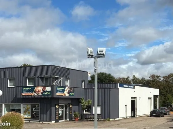 Fonds de commerce 645 m²