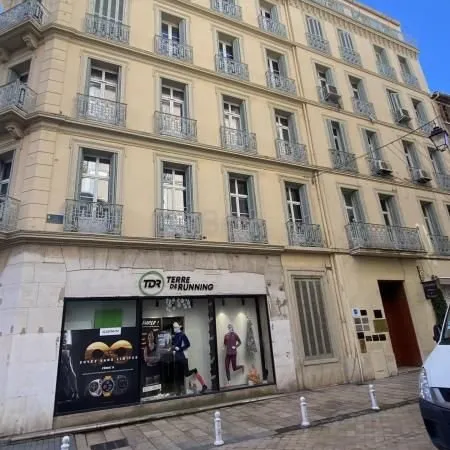 Bureaux 59 m²