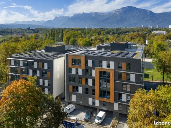Immeuble LE BINOME à Meylan - 322 m²