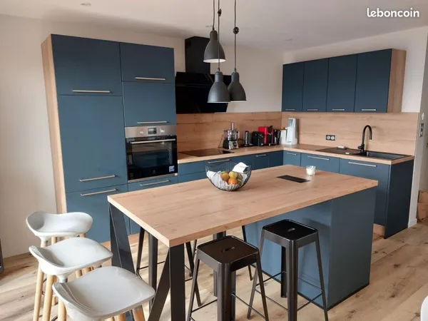 Location Appartement T4Bis, 103 m2 quartier Gare (950 HC)