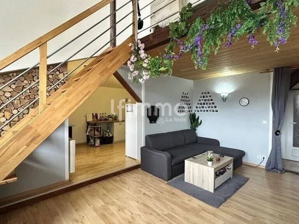 Loft 2 pièces 50 m²