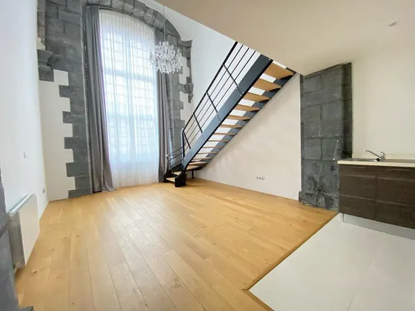 Appartement 4 pièces 97 m²