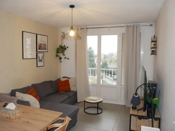 Appartement T4 VENISSIEUX