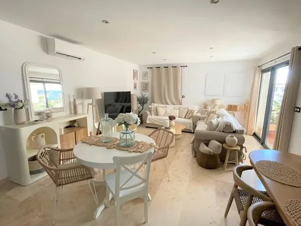Appartement 4 pièces 81 m²