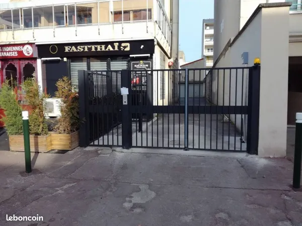 Parking à louer