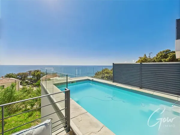 Villa de luxe vue mer à Erbalunga, proche Bastia