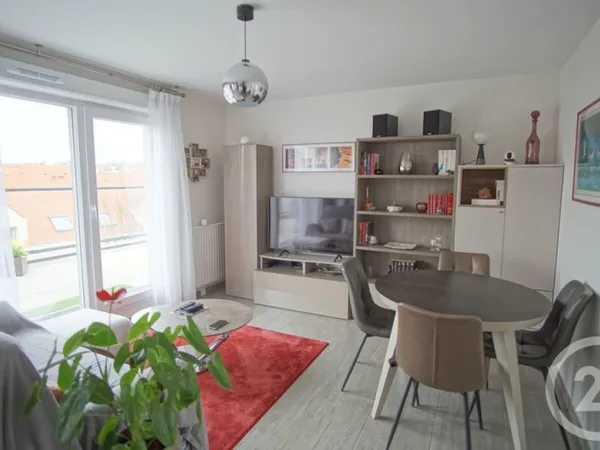 Appartement 2 pièces 99 m²