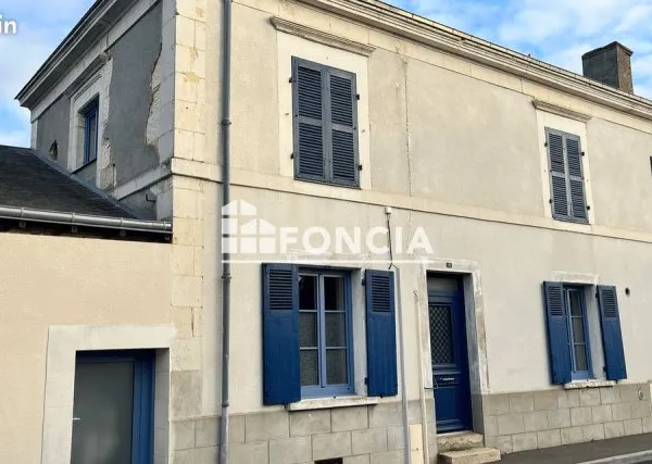 Jolie maison de bourg entierement restaurée avec jardin