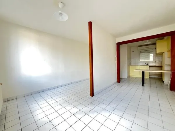 A VENDRE - F1BIS - SAINT VINCENT GOBELINS