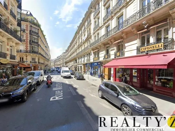 Boutique 2 pièces 436 m²