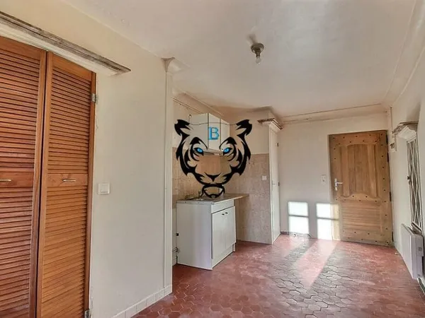Studio - balcon - cave - 16.40 m²