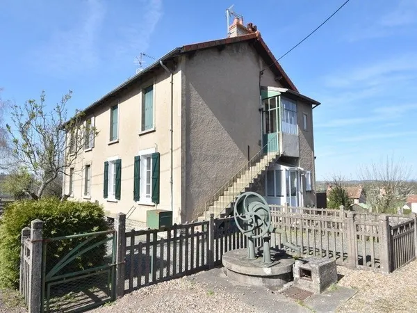 Dpt Nièvre (58), à vendre CERCY LA TOUR appartement T3