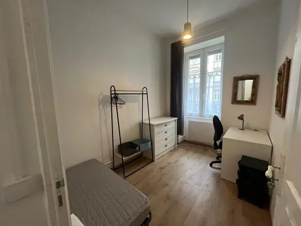 Chambre meublée colocation - rue Geiler à Strasbourg