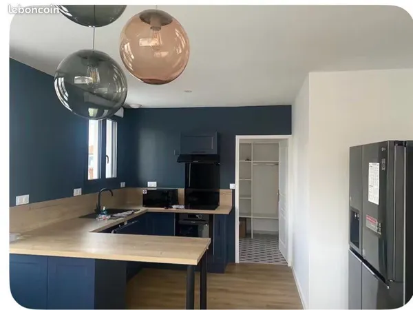 Appartement meublé T4