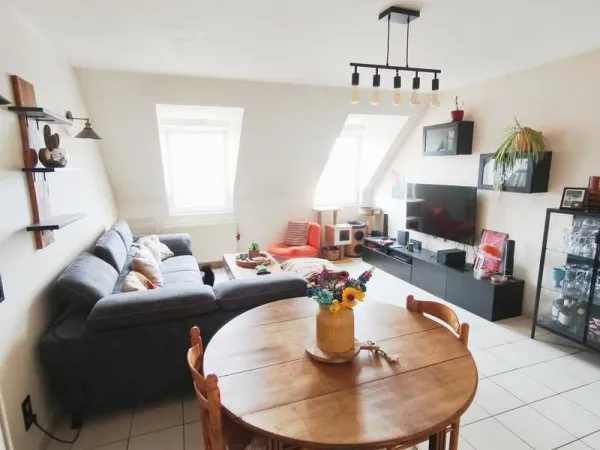Appartement 80 m² - Garage - Proche plages.