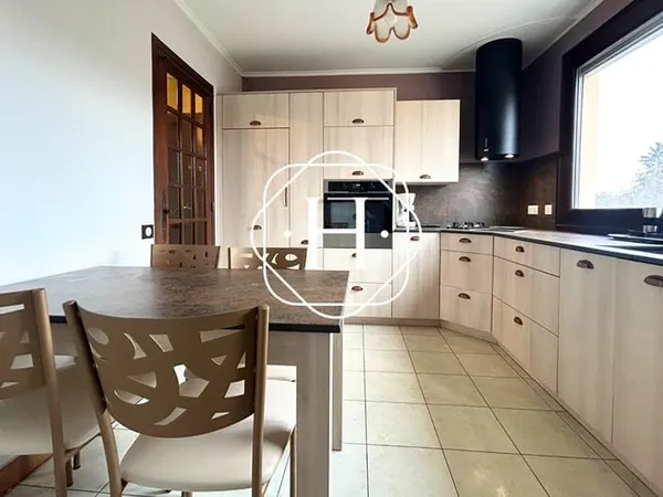 Appartement Bourg En Bresse 4 pièce(s) 77.05 m2