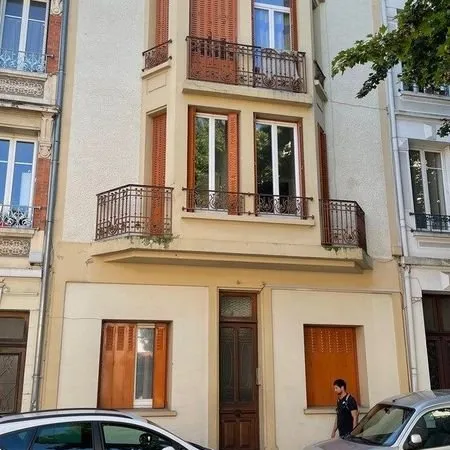 Immeuble de rapport 146 m²