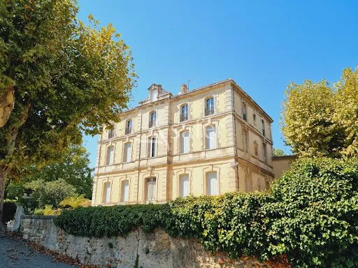 Maison 490 m²