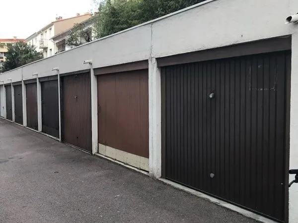 Stationnement Location Perpignan   100€