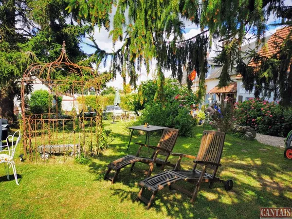 Hôtellerie et restauration Vente Évreux   599500€