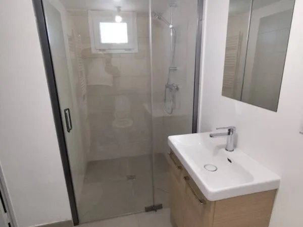 Appartement 14 pièces 230 m²