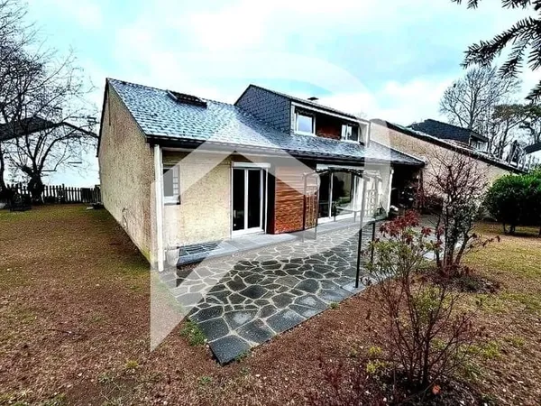 Maison 8 pièce(s) 155 m2