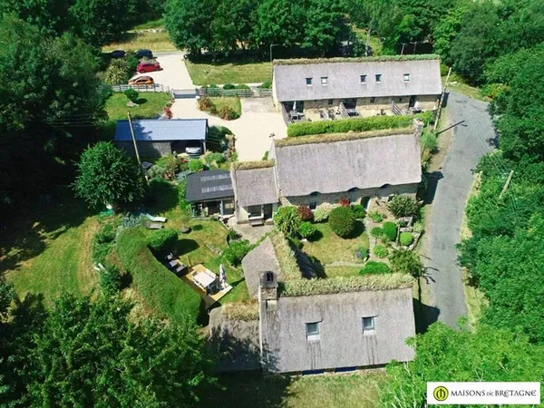 Maison 12 pièces 275 m²