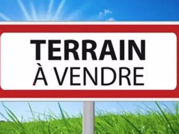 TERRAIN A BATIR 1100 m2