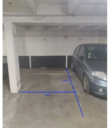 Parking - 8.55m ²