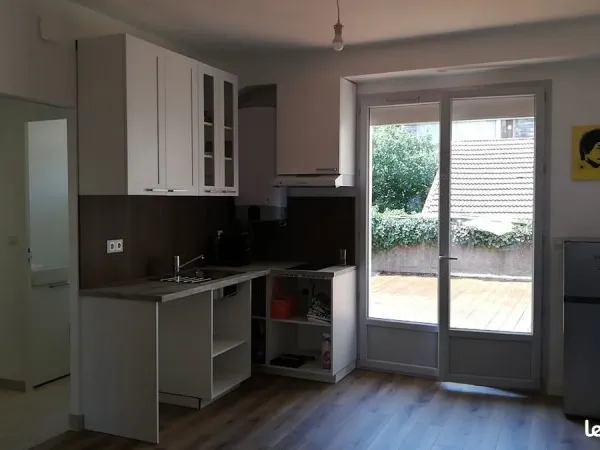 Locatio T2