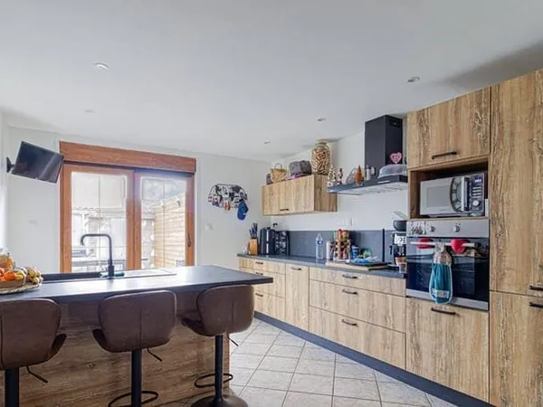 Maison 5 pièces 85 m²