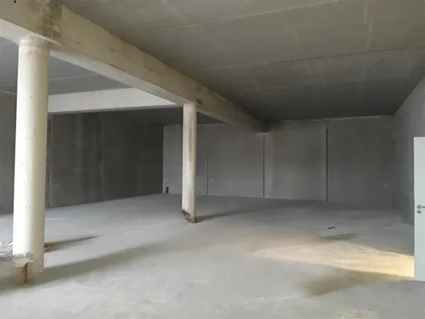 A LOUER LOCAL D'ACTIVITE 270 m2