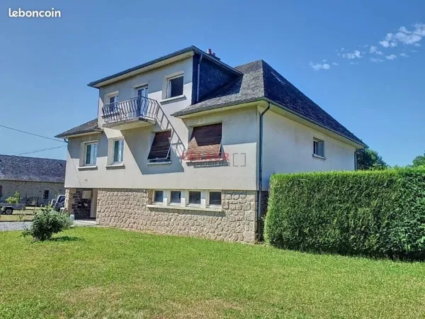Maison 10 pièces 202 m²