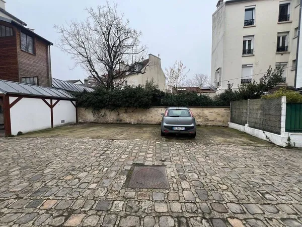 Parking 10 m²