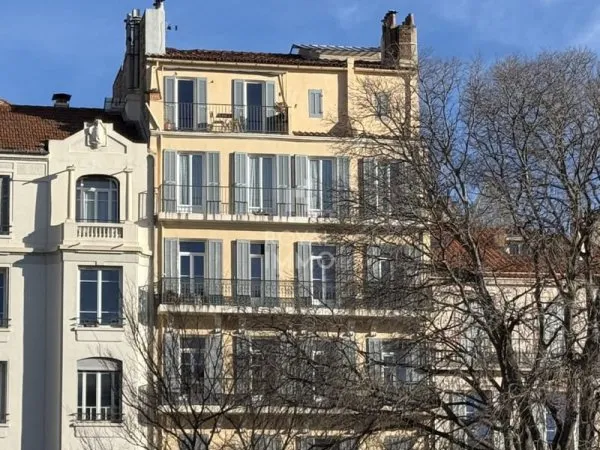 Exceptionnel appartement haussmannien 123 m2 Haute Ville