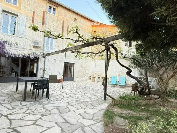 Maison 6 pièces 280 m²
