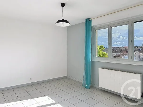 Appartement 1 pièce 33 m²