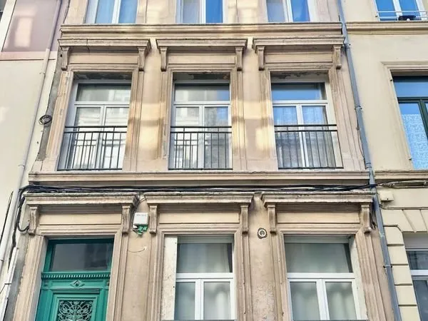 Immeuble de rapport 8 pièces 165 m²