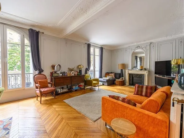 Appartement 5 pièces 150 m²