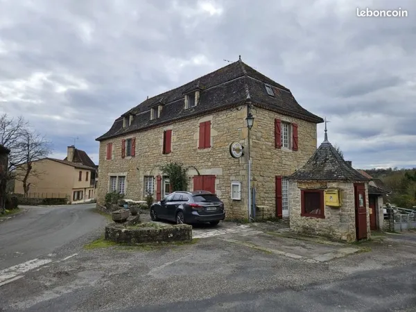 Maison 12 pièces 350 m²