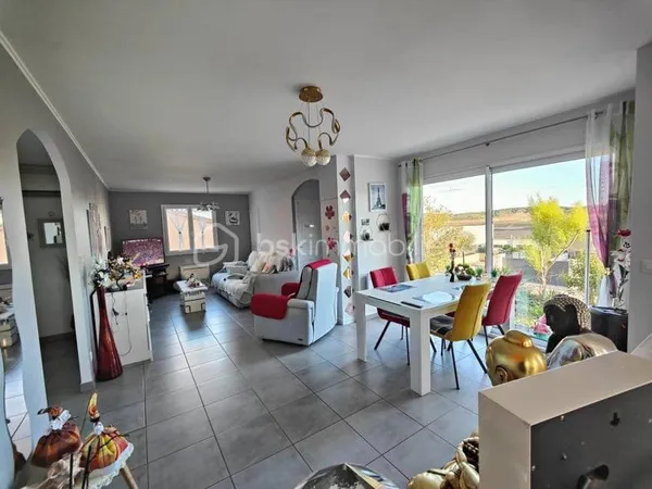Maison de plain-pied 4 pièces 90 m²