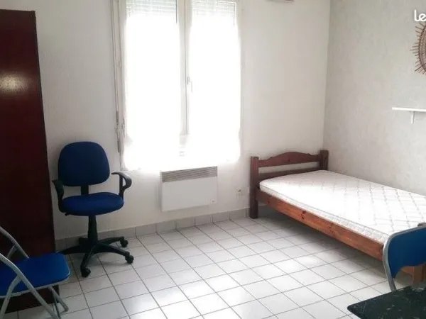 Lyon 2° studio meublé 17,69m² pour étudiant