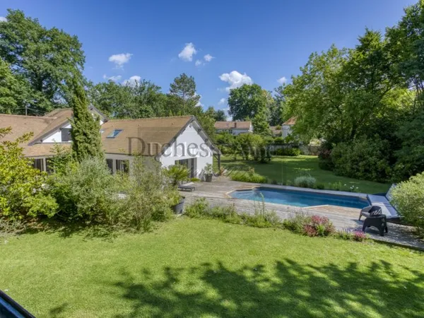 Contemporain et charme - Calme et forêt - Proche Montfort l'Amau