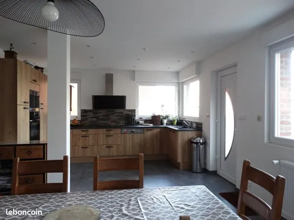 Maison 6 pièces 101 m²